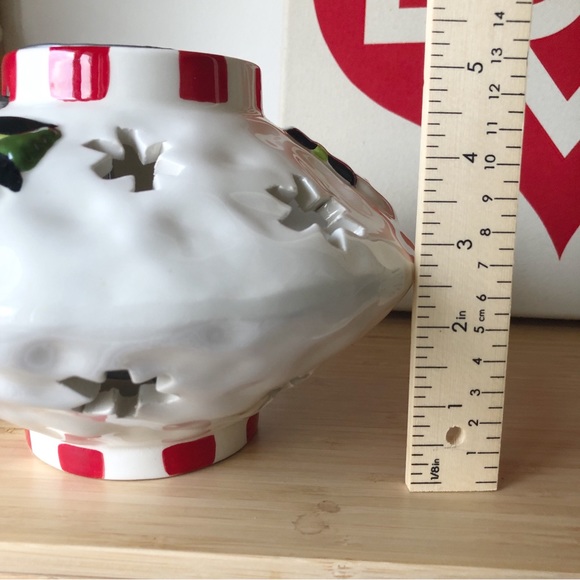 Snowman Christmas Tealight Ceramic Lantern Holiday Decor - Picture 9 of 10